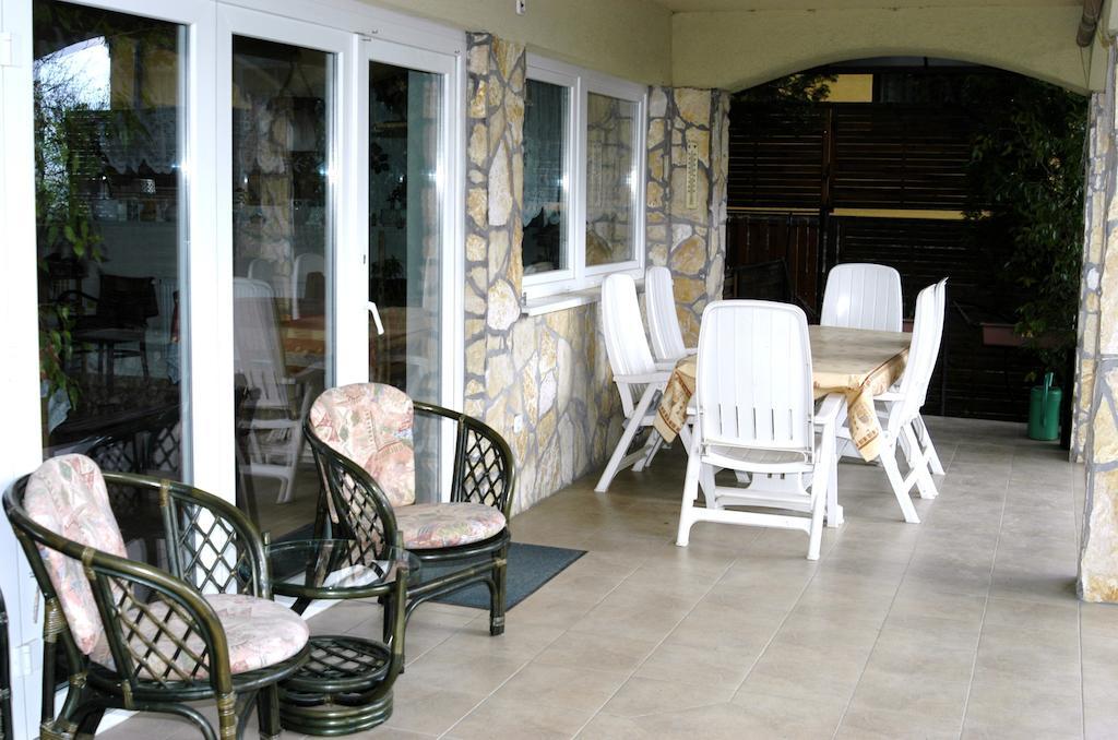 Hegyesi Vendeghaz Bed & Breakfast Gödöllő Eksteriør bilde
